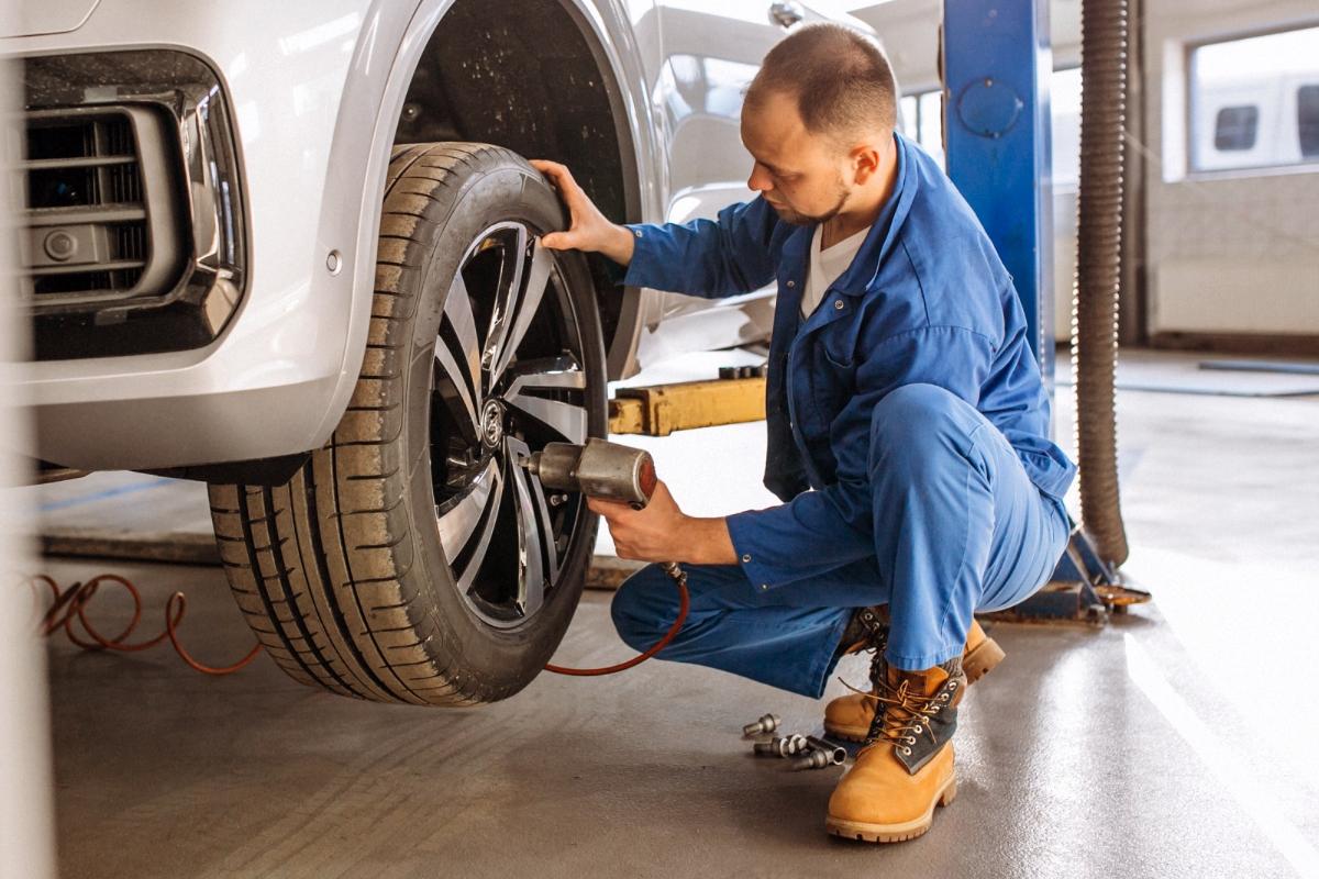 neumatico de vehiculo